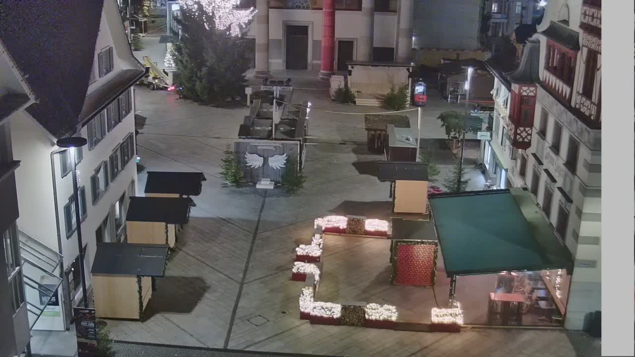 Marktplatz (Sicht von Stadtarchiv) Marktplatz (Sicht von Stadtarchiv)