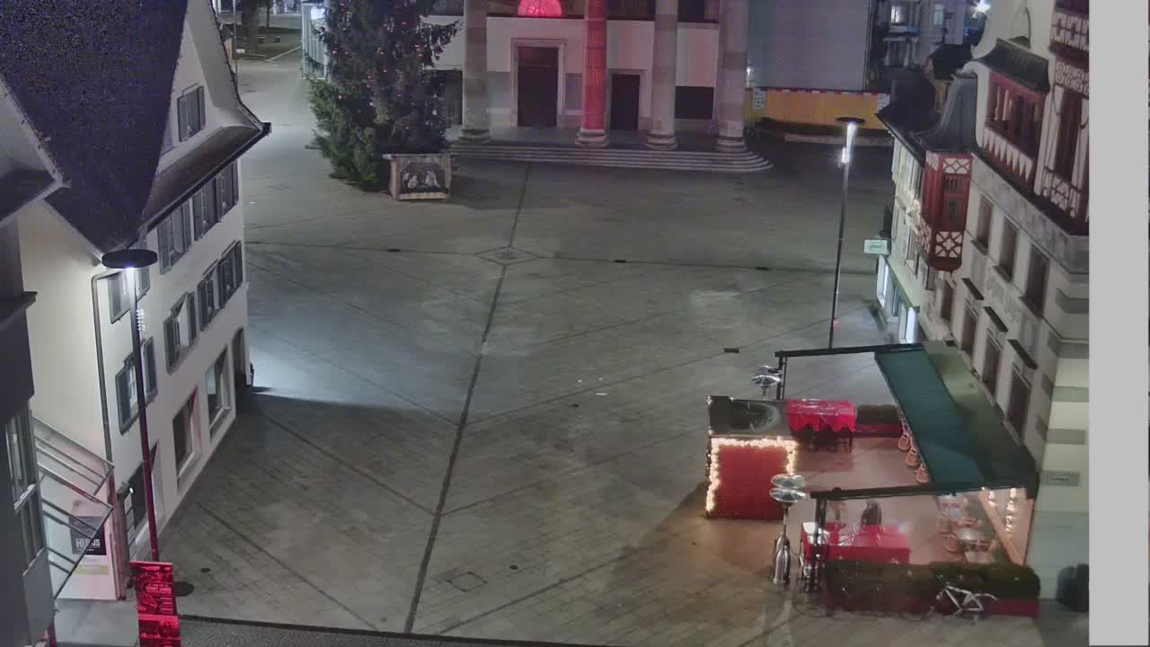 Marktplatz (Sicht von Stadtarchiv) Marktplatz (Sicht von Stadtarchiv)